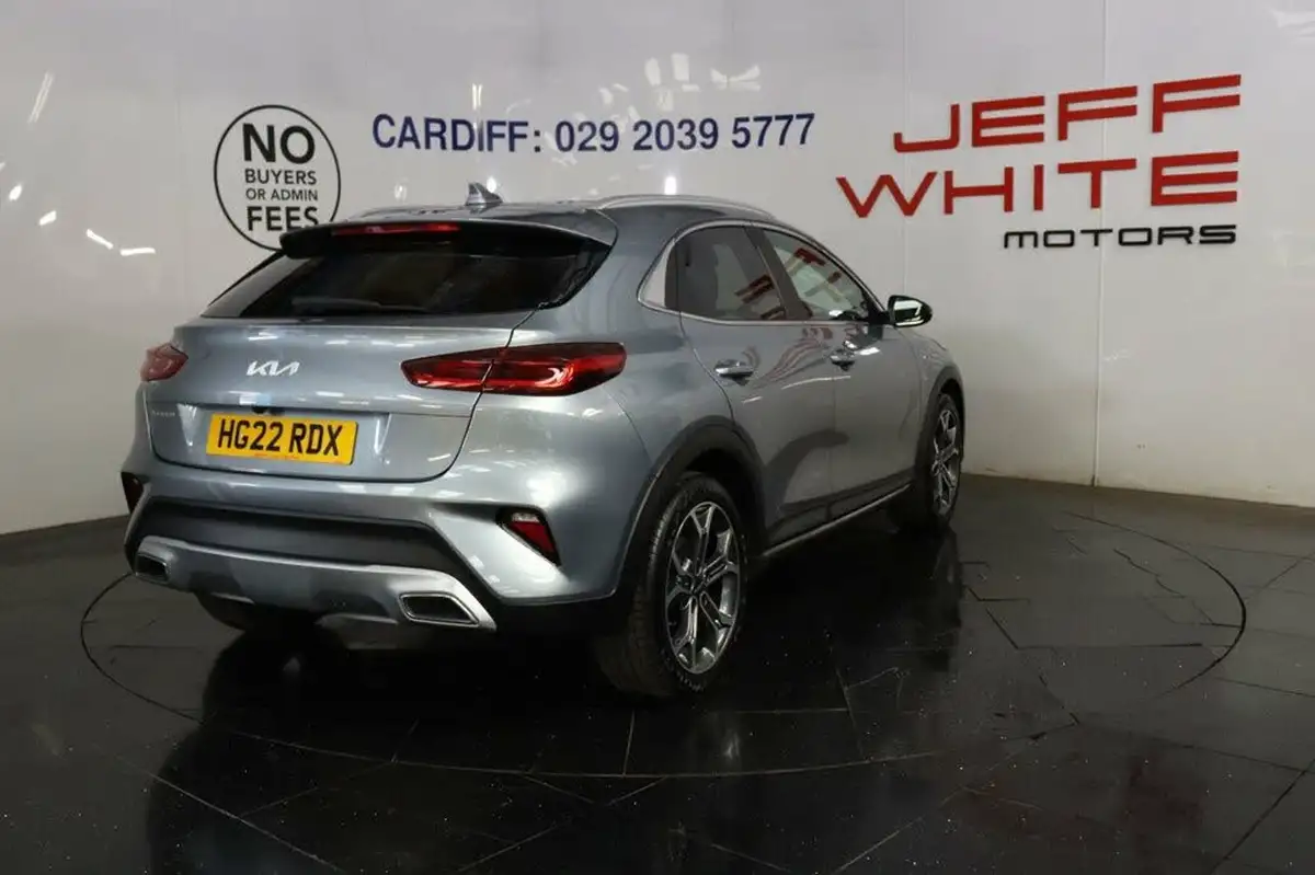 2022-kia-xceed-10-t-gdi-connect-big-4