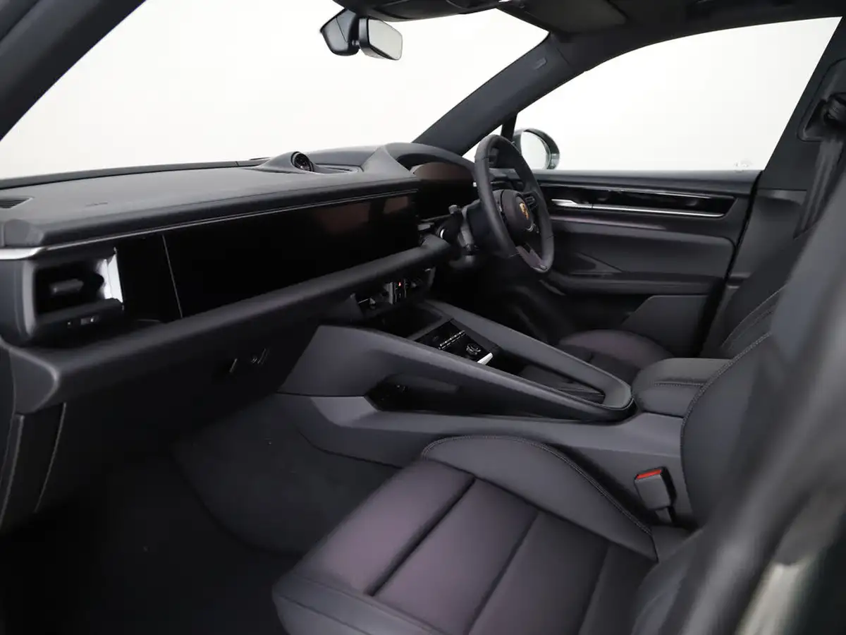 2025-porsche-macan-e-electric-big-2