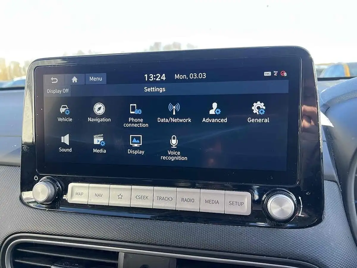 2020-hyundai-kona-e-premium-204ps-big-42