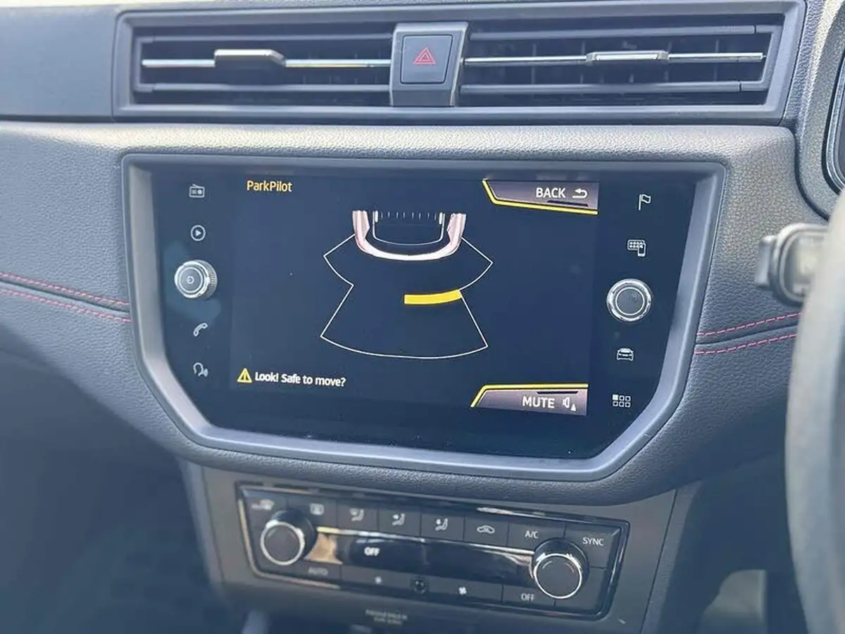 2018-seat-arona-10-tsi-fr-big-27