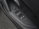 2022-peugeot-208-e-gt-premium-small-22
