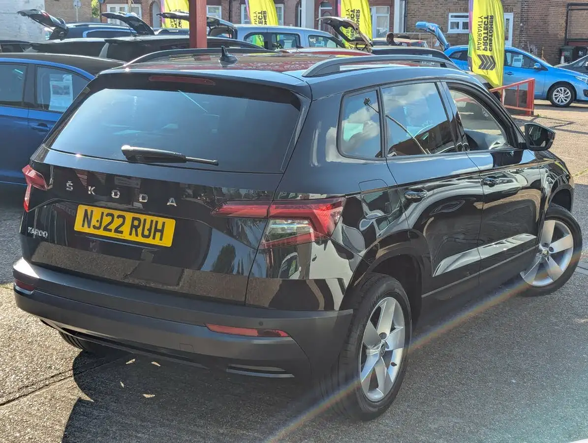 2022-skoda-karoq-15-tsi-se-l-big-3
