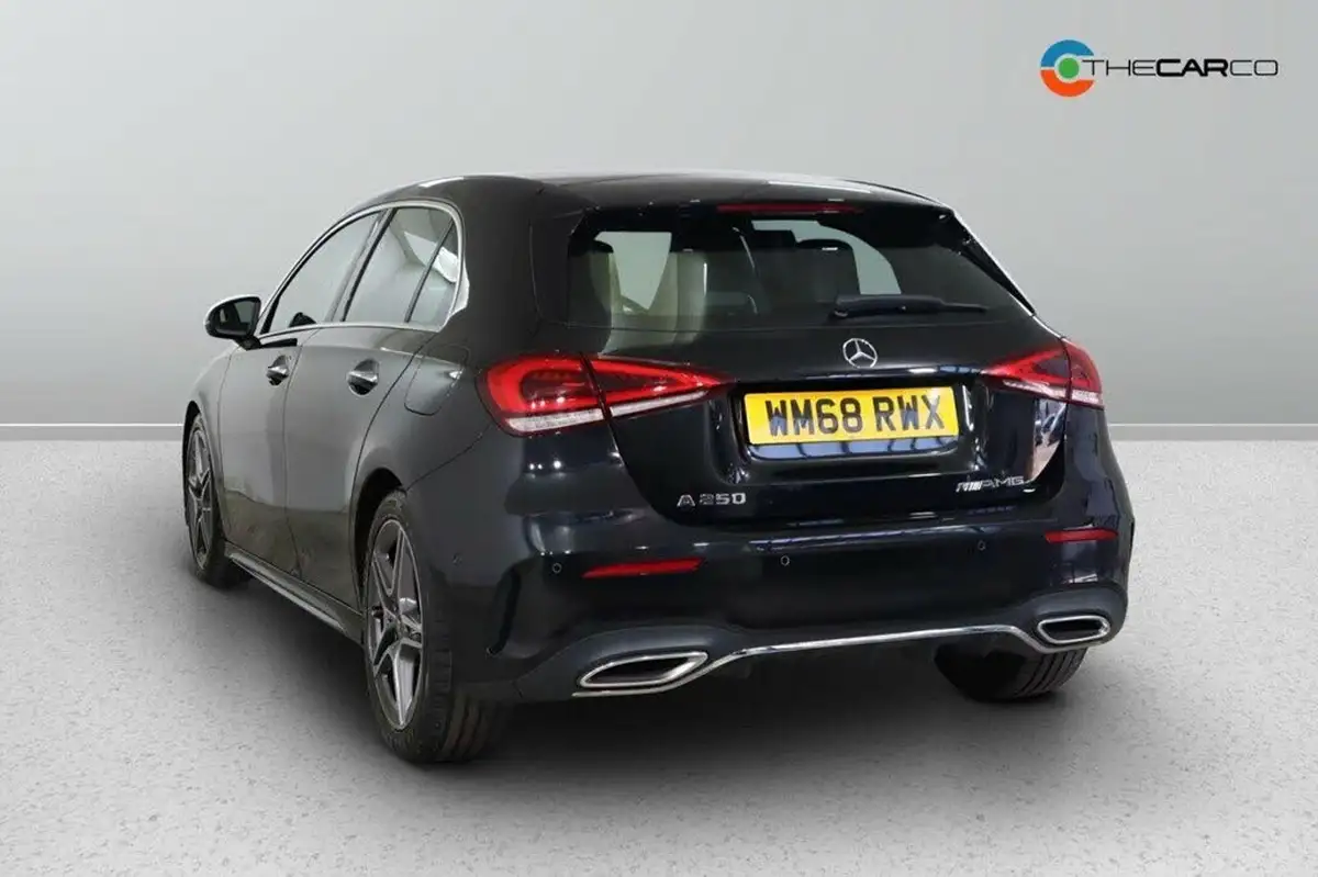 2019-mercedes-benz-a-class-20-a250-amg-line-premium-hatchback-5d-big-6