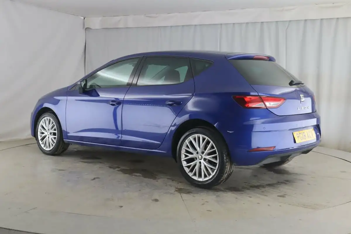2018-seat-leon-12-tsi-se-dynamic-technology-hatchback-big-5