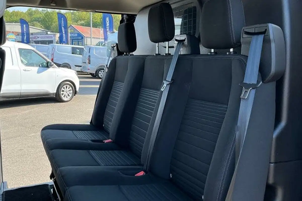 2023-ford-transit-custom-20tdci-320-l2h1-limited-170pseu6dt-double-cab-in-van-1997cc-auto-big-33