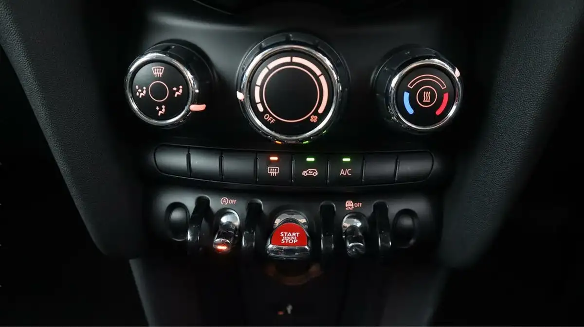 2020-mini-countryman-15-cooper-classic-auto-big-12