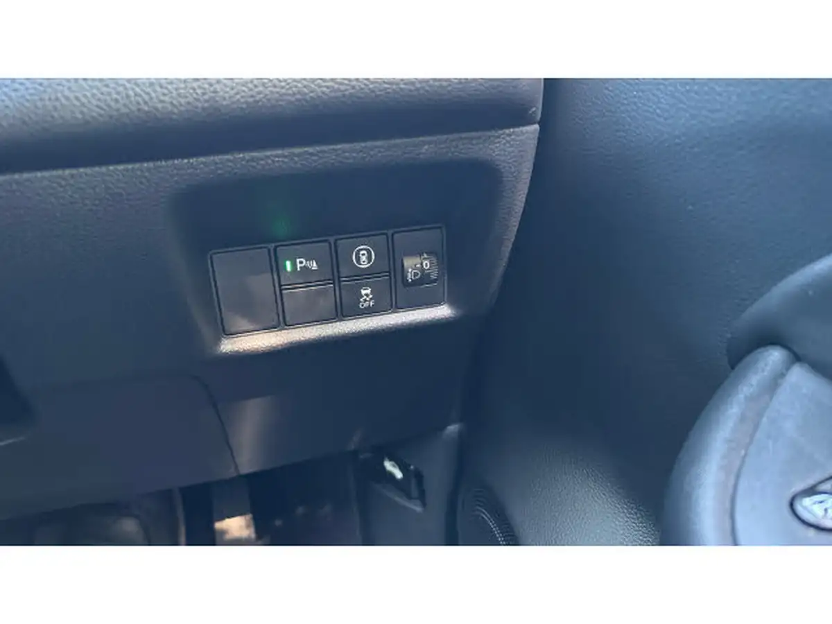 2021-honda-jazz-15-i-mmd-ex-107ps-big-15