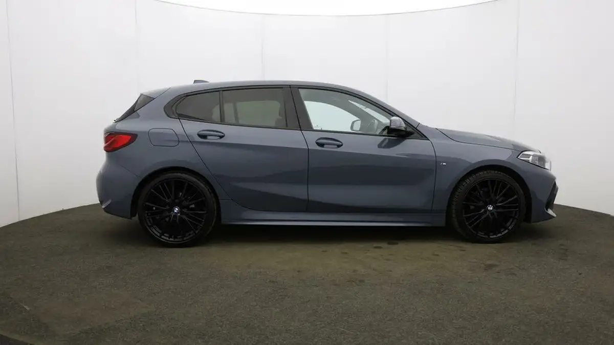 2020-bmw-1-series-big-50