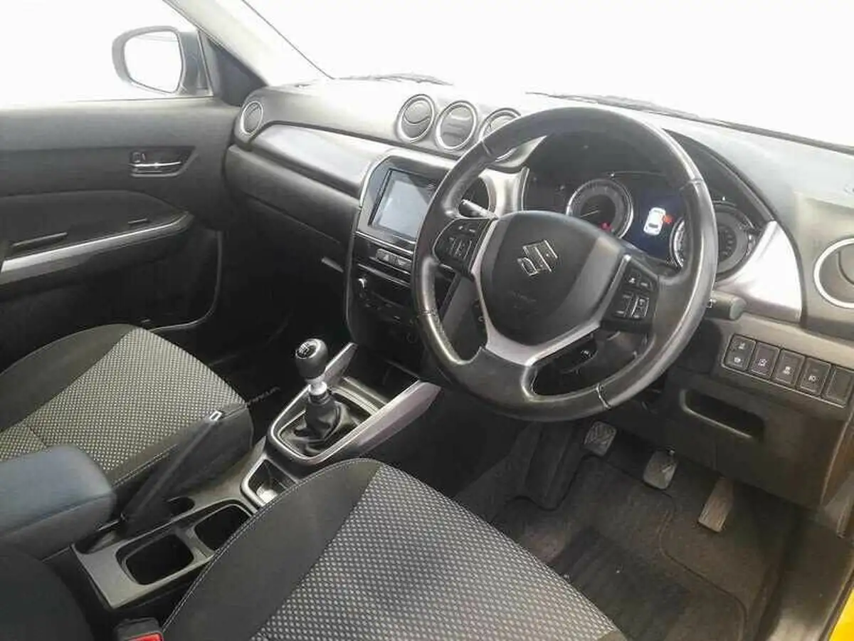 2021-suzuki-vitara-14-boosterjet-sz-t-big-9