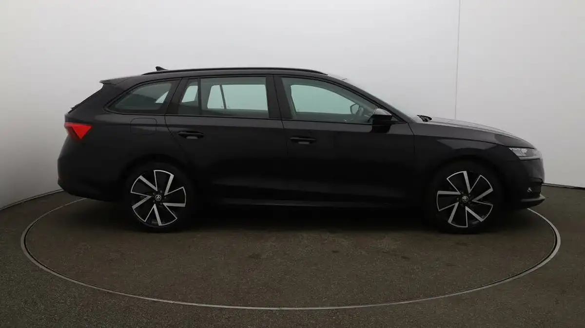 2022-skoda-octavia-14-tsi-se-technology-estate-big-46