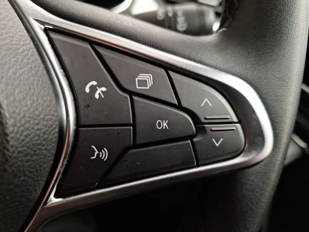 2022-renault-captur-10-tce-iconic-edition-big-16