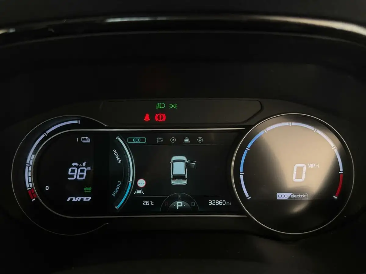 2022-kia-e-niro-ev-4-big-43