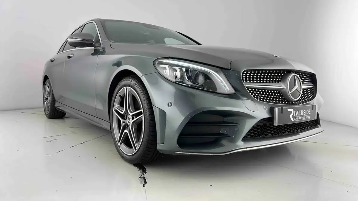 2020-mercedes-benz-c-class-16d-c200d-amg-line-edition-premium-saloon-4d-9g-tronic-plus-big-23