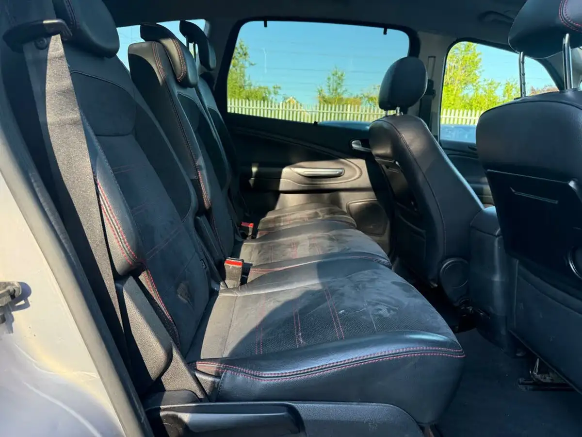 2011-ford-s-max-20-titanium-x-sport-239ps-1993cc-big-25