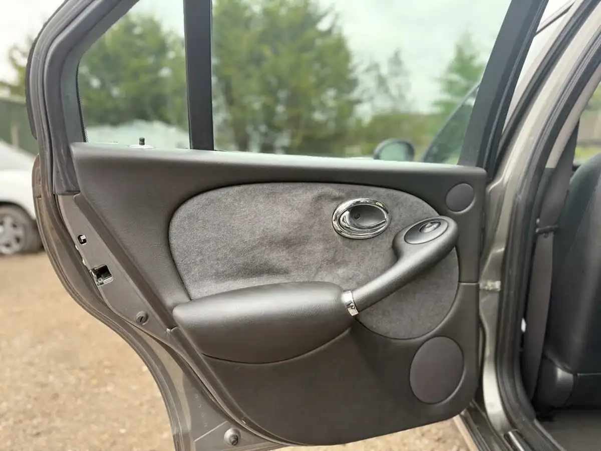 2004-rover-75-25-contemporary-se-auto-big-19