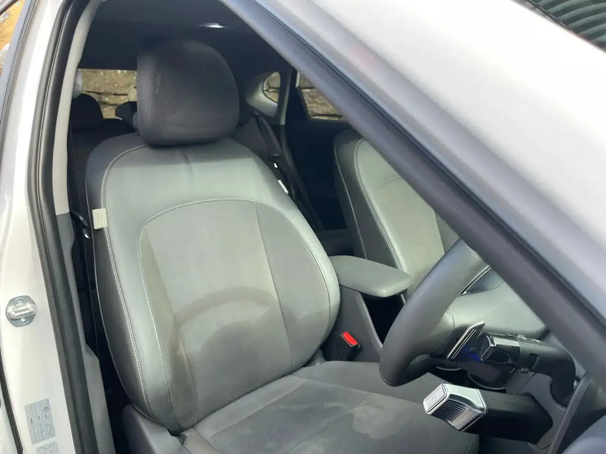2024-hyundai-kona-e-ultimate-218ps-65kwh-big-4