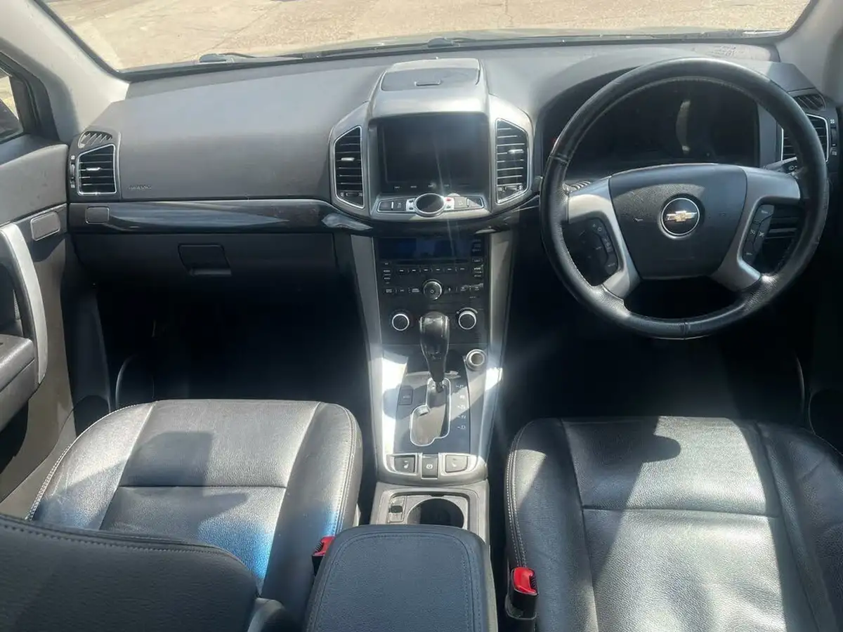2011-chevrolet-captiva-22td-ltz-auto-big-16