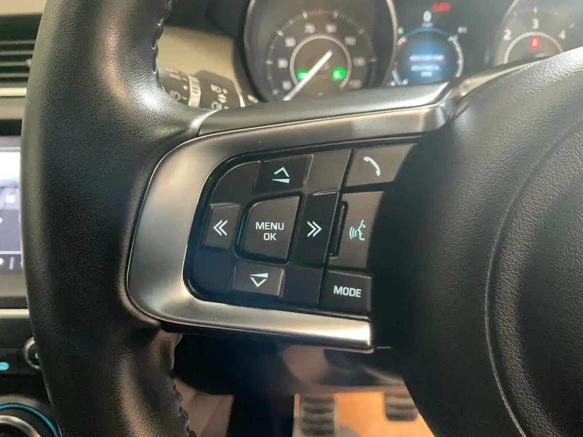 2019-jaguar-e-pace-20-i4d-r-dynamic-150ps-big-31