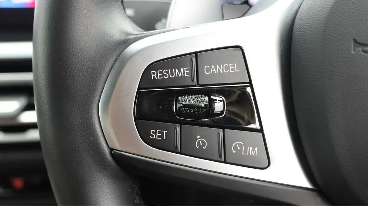 2024-bmw-2-series-20-220i-m-sport-181bhp-2d-1998cc-auto-big-21