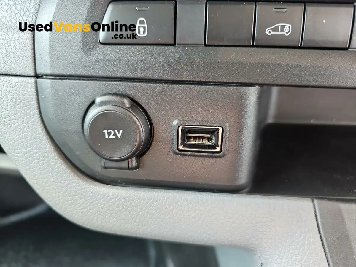 2021-citroen-dispatch-20bluehdi-enterprise-m-1400-ss-crew-big-22