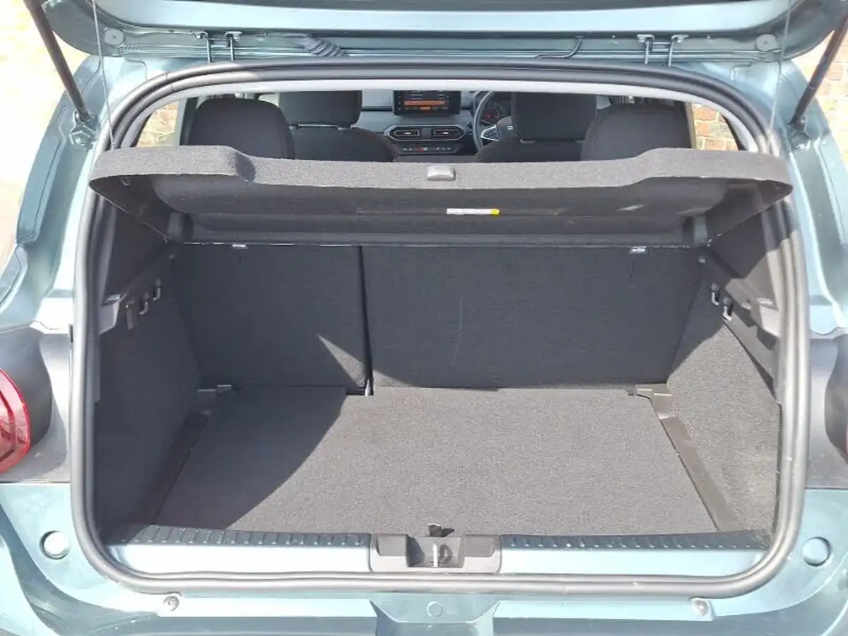 2024-dacia-sandero-stepway-10-tce-extreme-110bhp-big-7