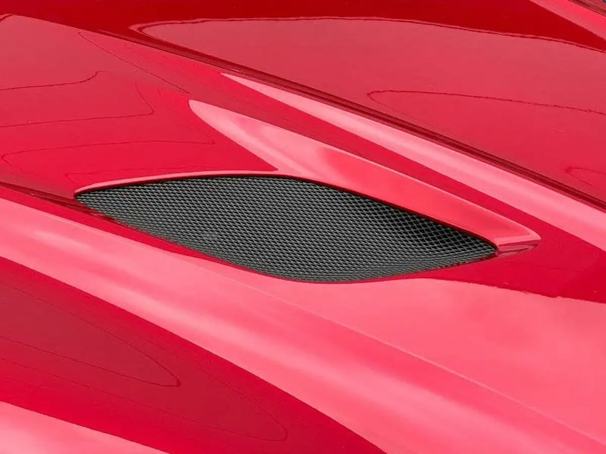 2023-aston-martin-dbs-52-v12-volante-big-27