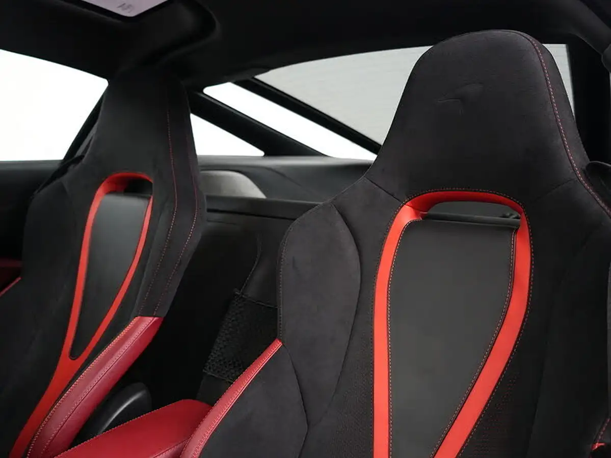 2018-mclaren-720s-40-luxury-big-32