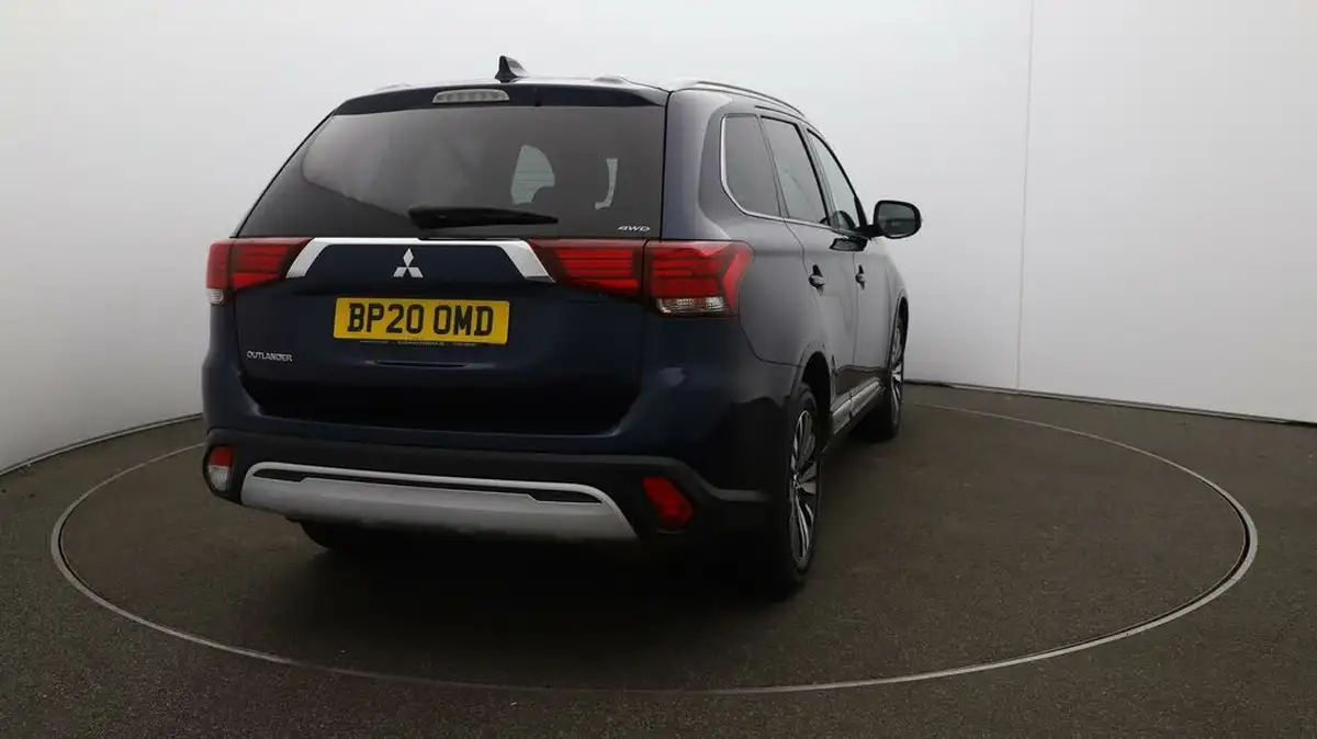 2020-mitsubishi-outlander-20-exceed-big-56