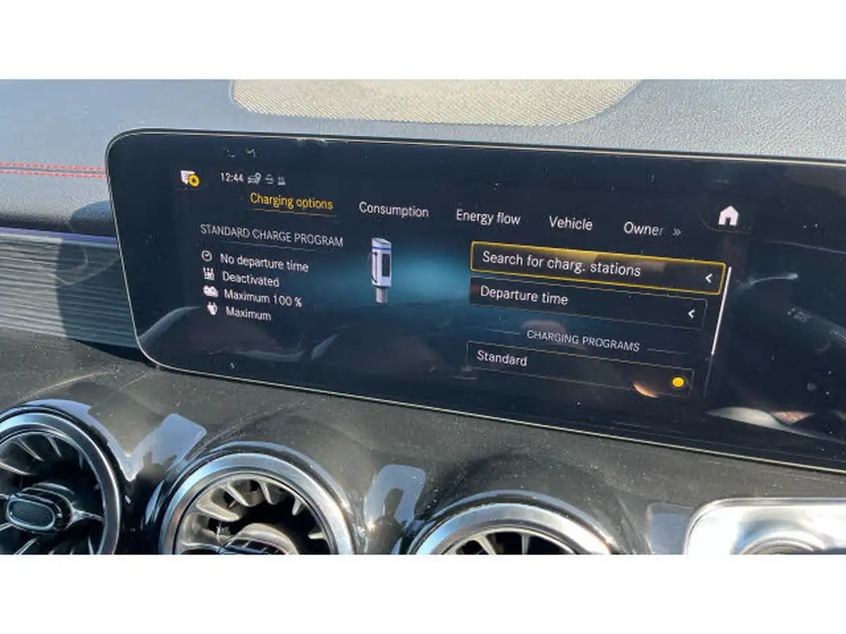 2022-mercedes-benz-eqb-e-eqb-300-amg-line-big-33