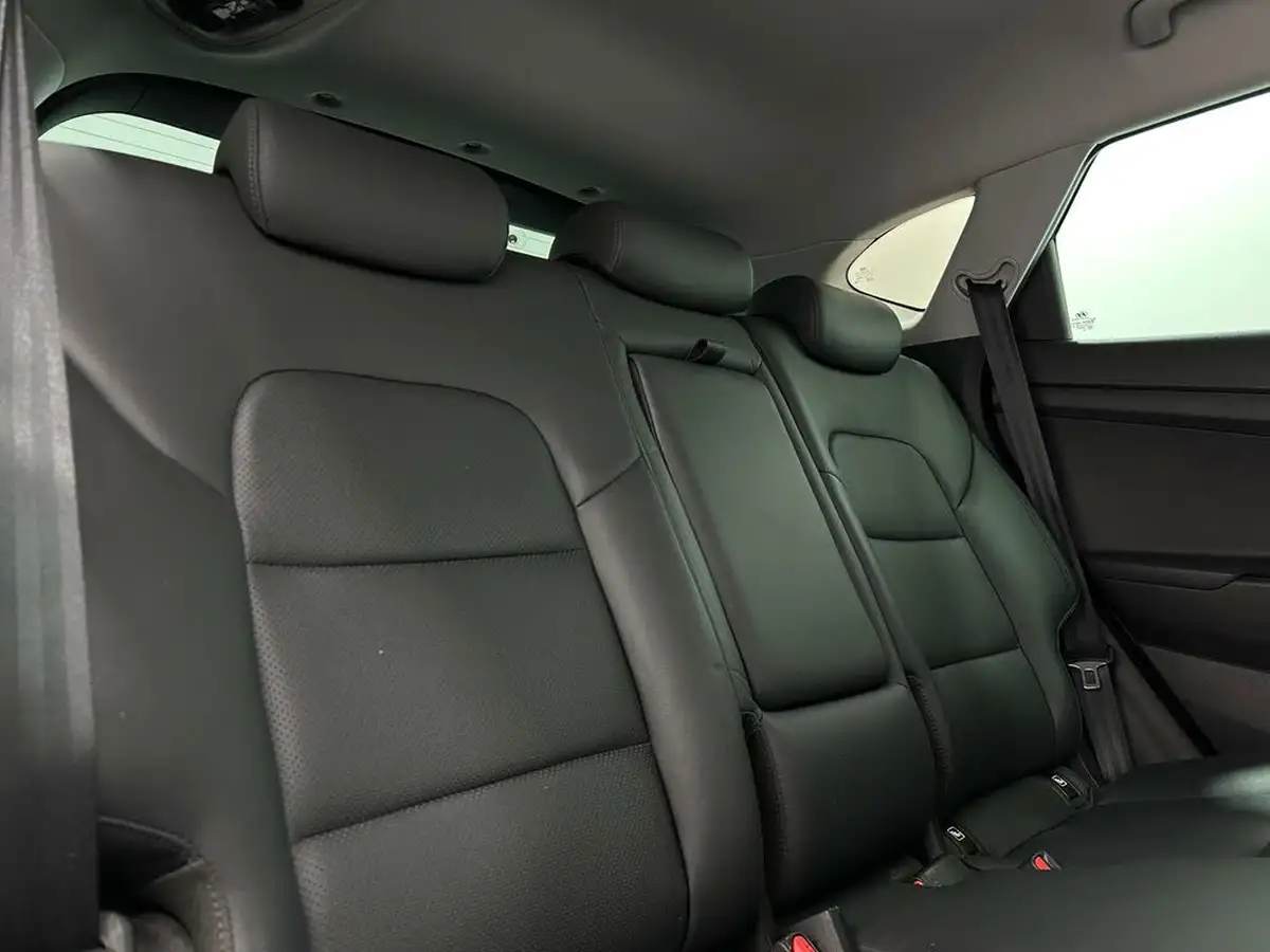 2019-hyundai-tucson-16crdi-premium-136ps-dct-big-41