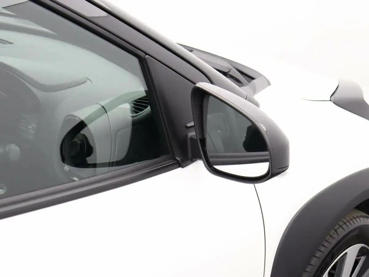 2024-toyota-aygo-x-10-vvt-i-edge-big-51