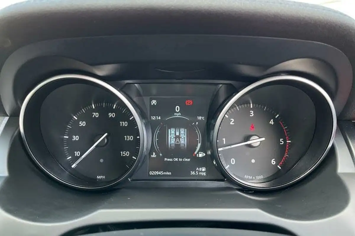 2019-land-rover-range-rover-evoque-20ed4-se-big-12