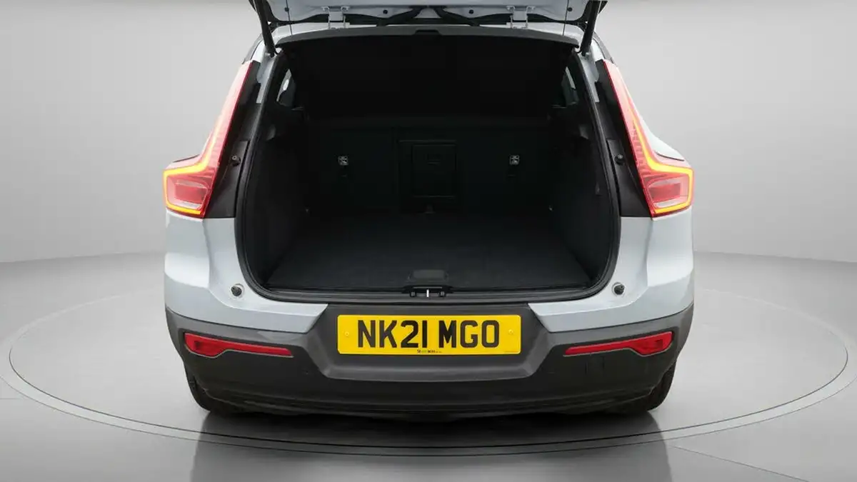 2021-volvo-xc40-15-t3-r-design-161bhp-auto-big-17