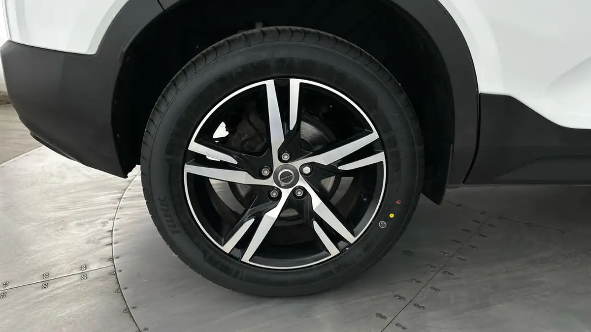 2021-volvo-xc40-15-t3-r-design-161bhp-auto-big-25