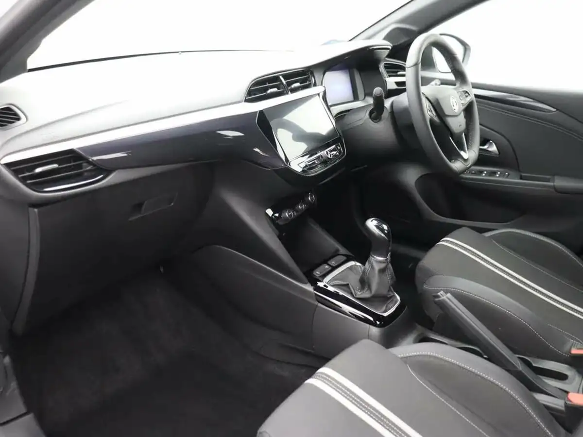 2024-vauxhall-corsa-12i-gs-big-10
