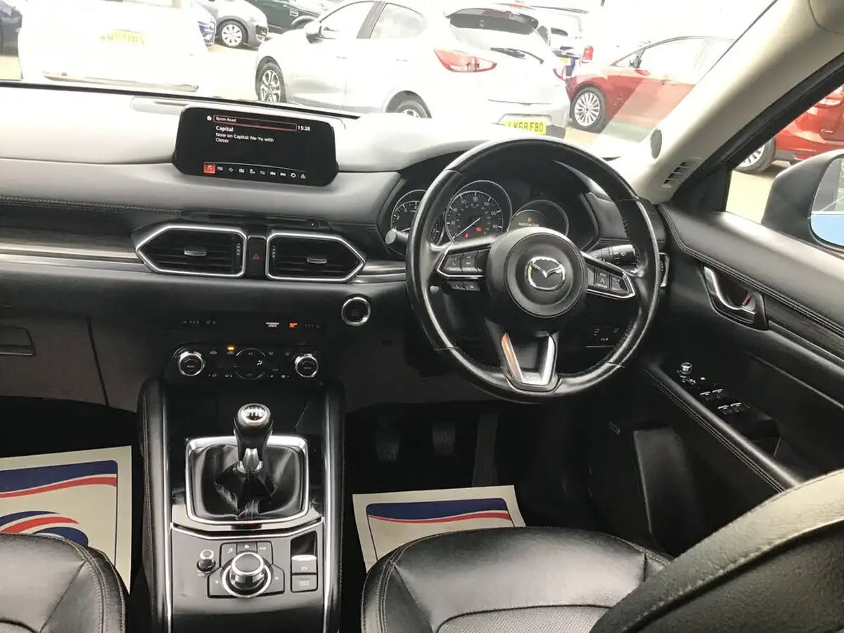 2017-mazda-cx-5-20-sport-nav-big-18