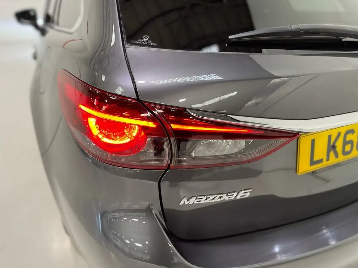 2018-mazda-mazda6-20-skyactiv-g-sport-nav-tourer-5d-big-48