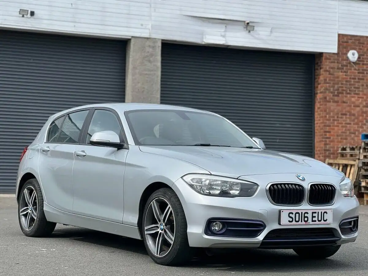 2016-bmw-1-series-15td-116d-sport-5d-big-0