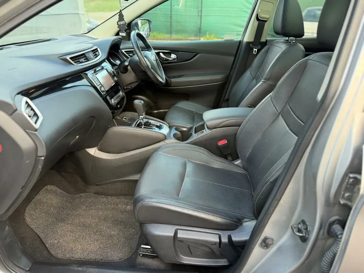 2015-nissan-qashqai-16dci-tekna-xtronic-cvt-big-21