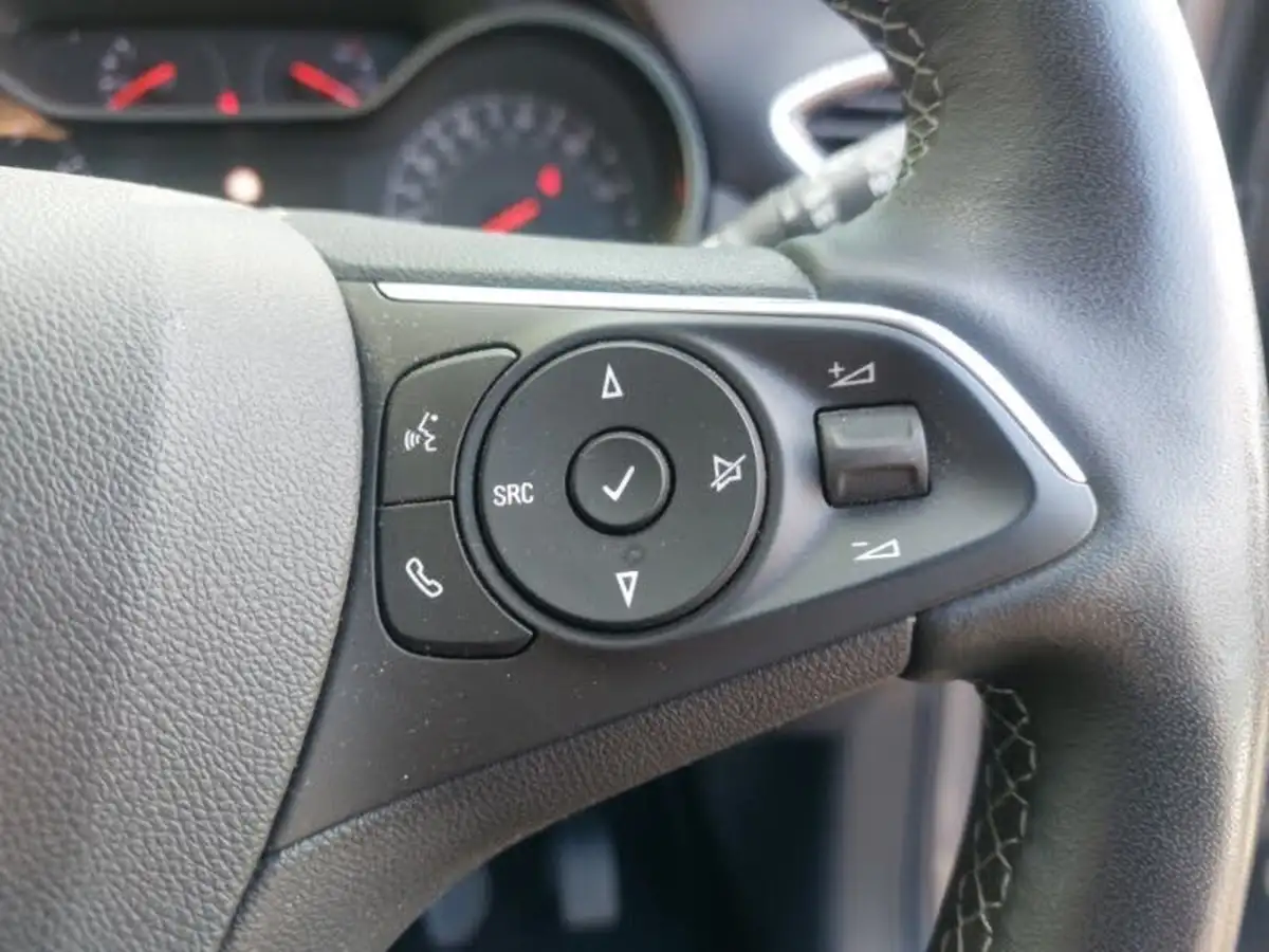 2022-vauxhall-crossland-12-ultimate-130ps-big-12