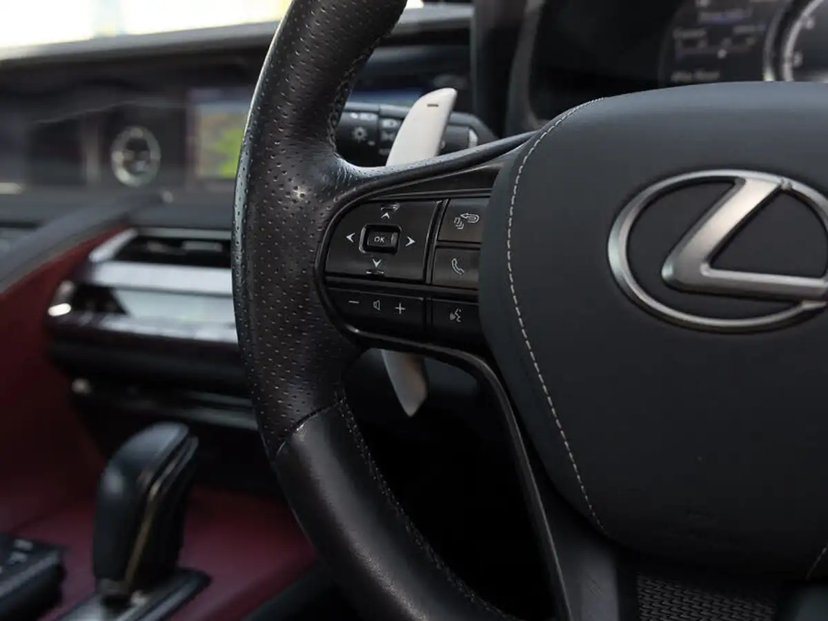 2018-lexus-lc-500h-35-359bhp-sport-plus-pack-big-14