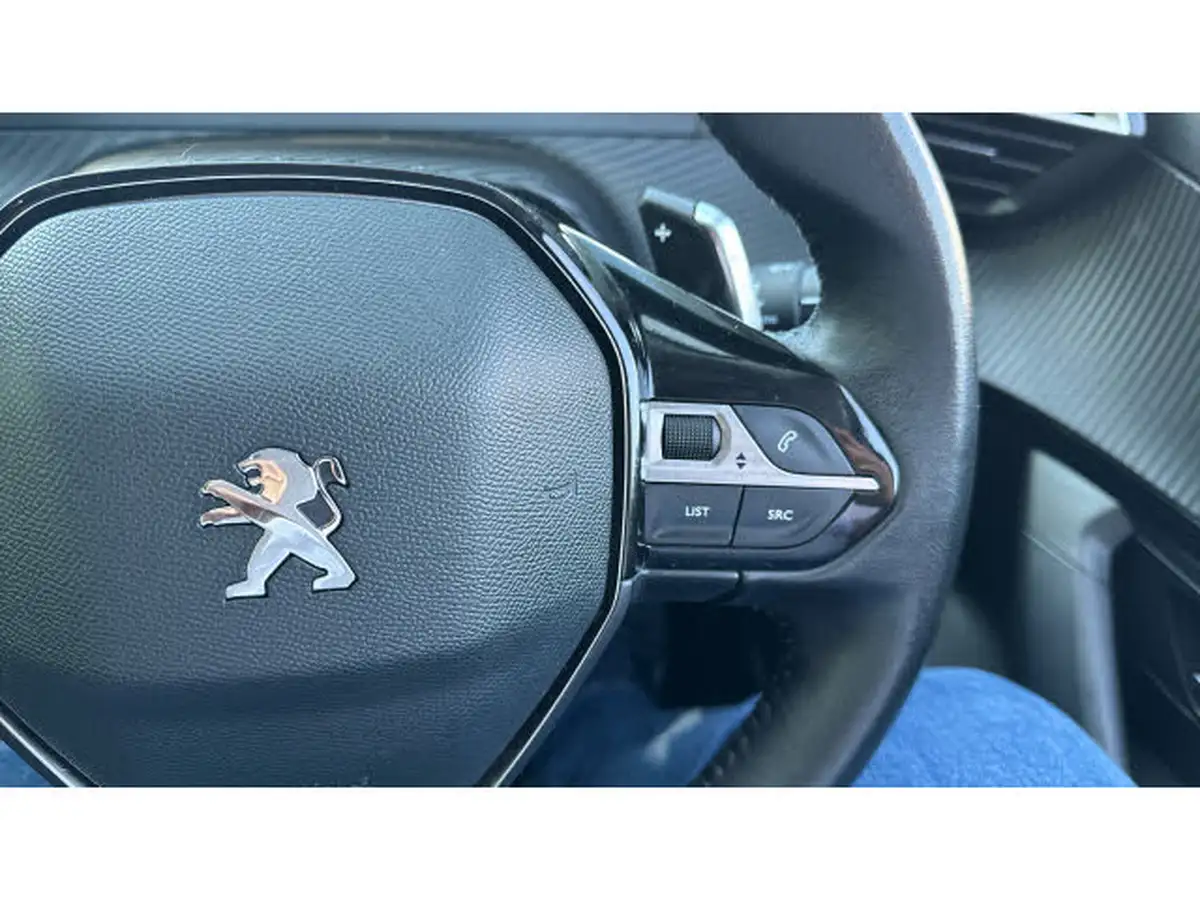 2021-peugeot-2008-suv-12-puretech-allure-130bhp-eat8-big-25