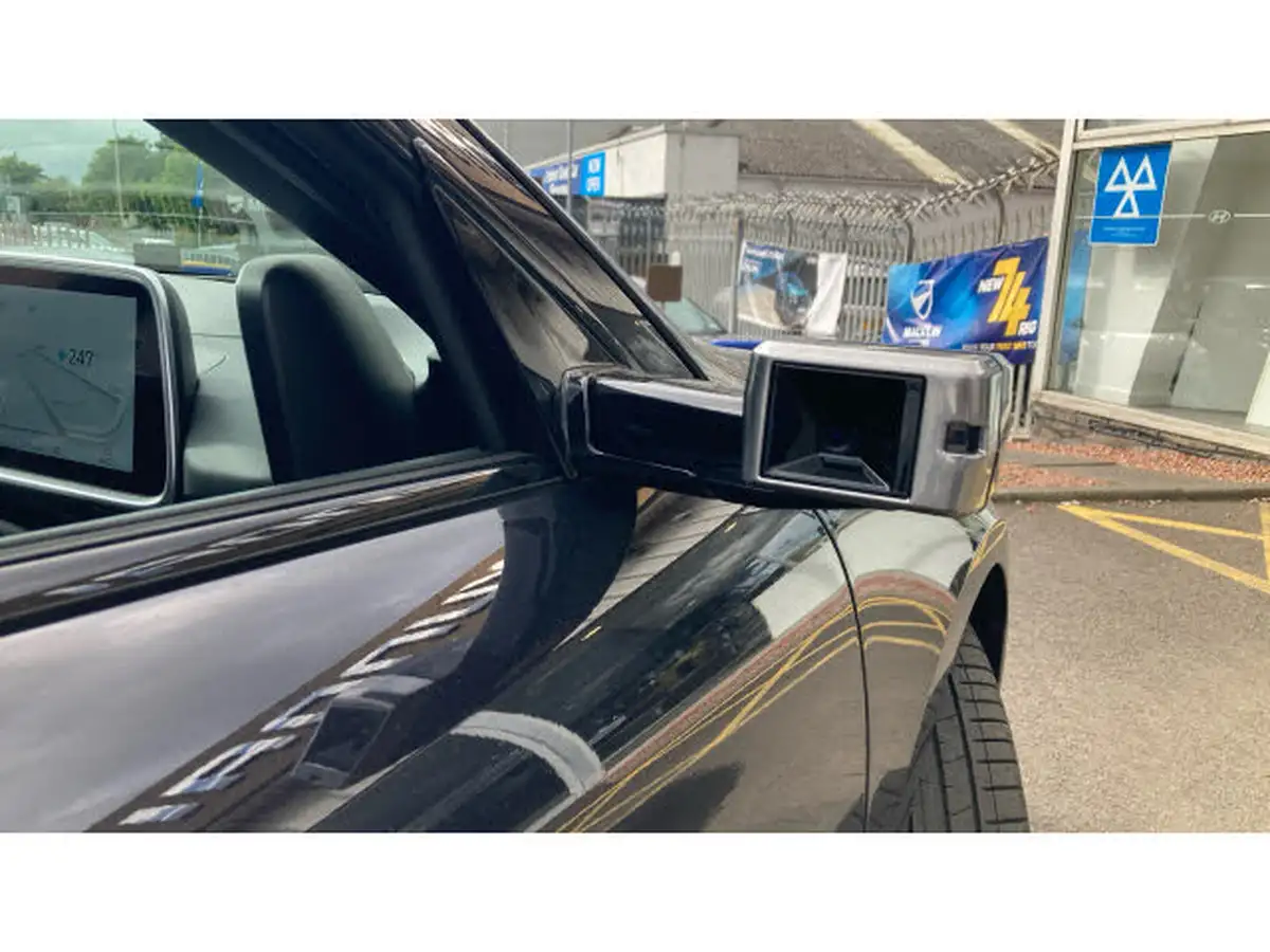 2024-hyundai-ioniq-6-e-ultimate-325ps-dual-motor-awd-big-22
