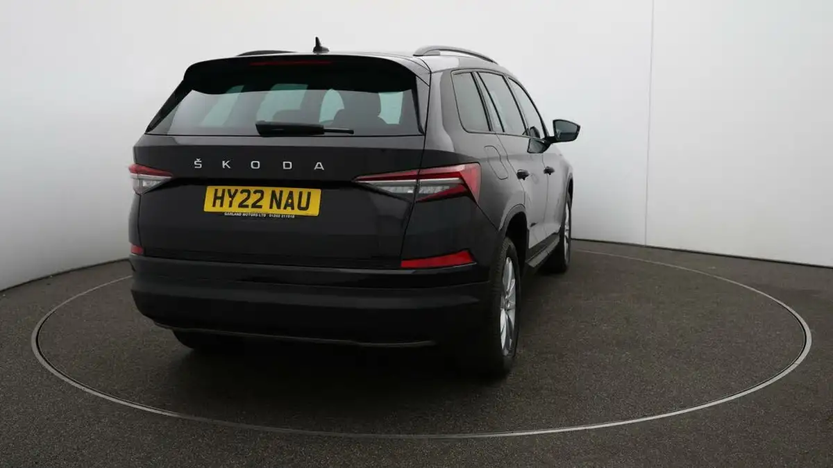 2021-skoda-kodiaq-15-tsi-se-5-dsg-big-54