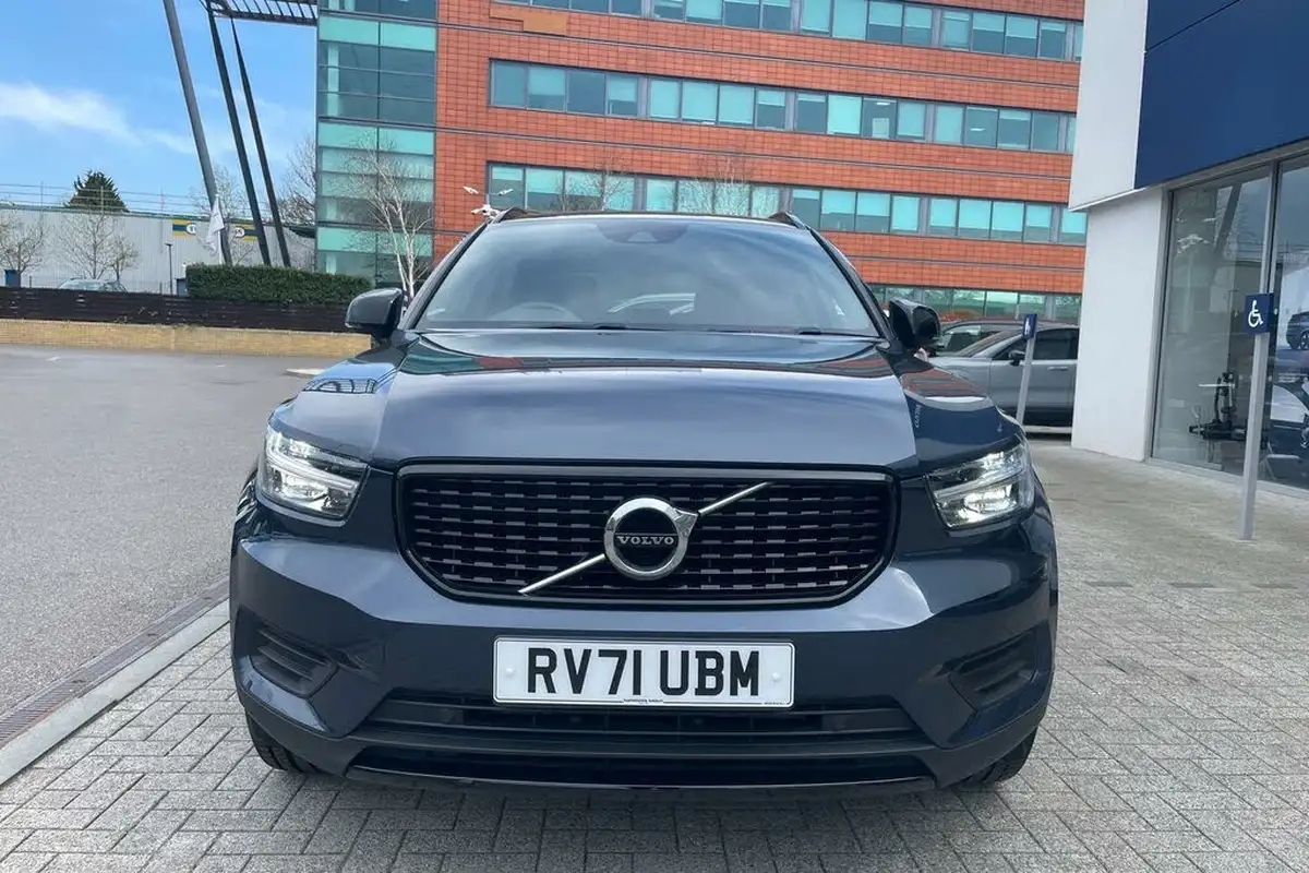 2021-volvo-xc40-15-t3-r-design-161bhp-auto-big-11