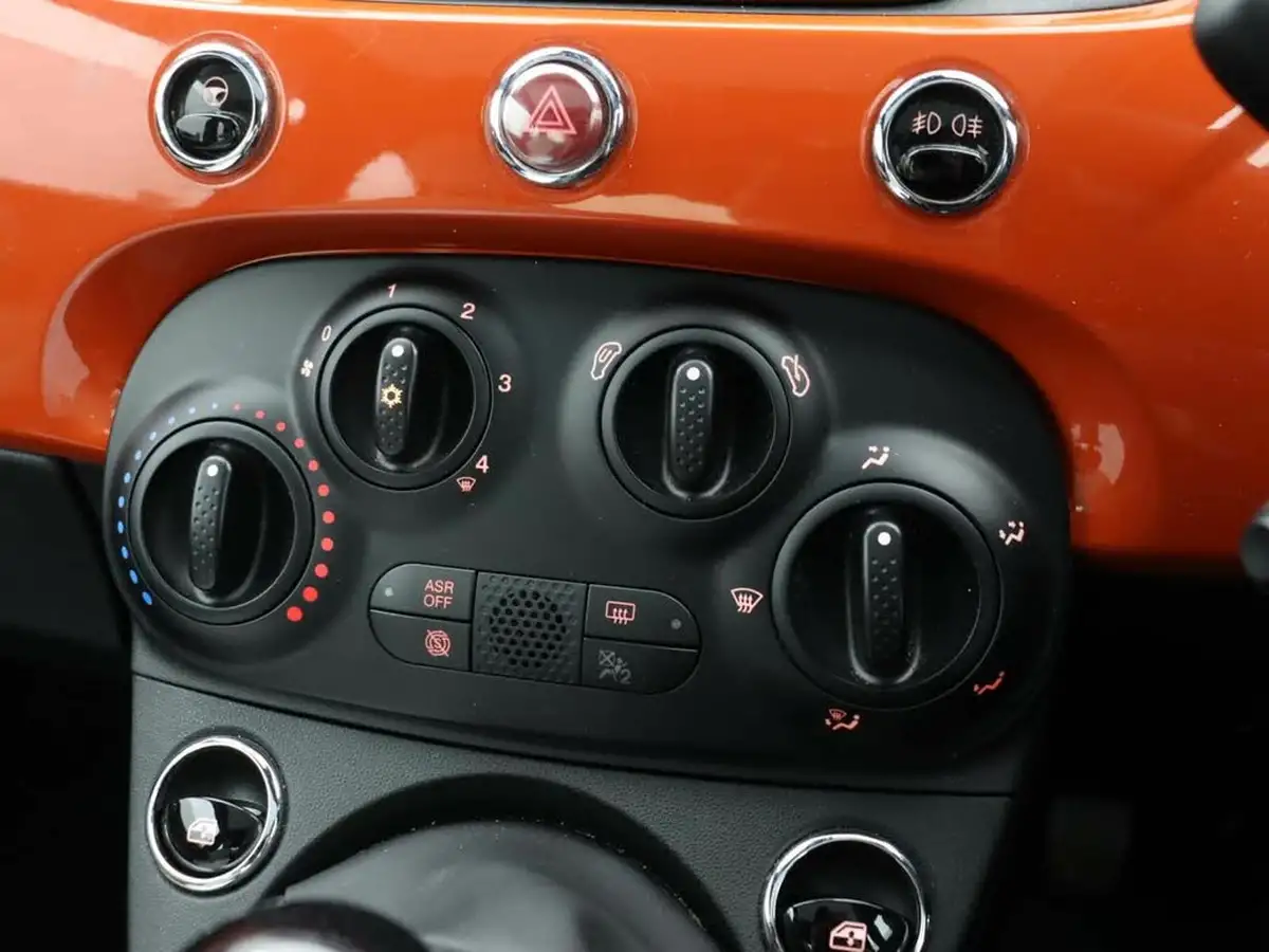 2022-fiat-500-10-dolcevita-big-27