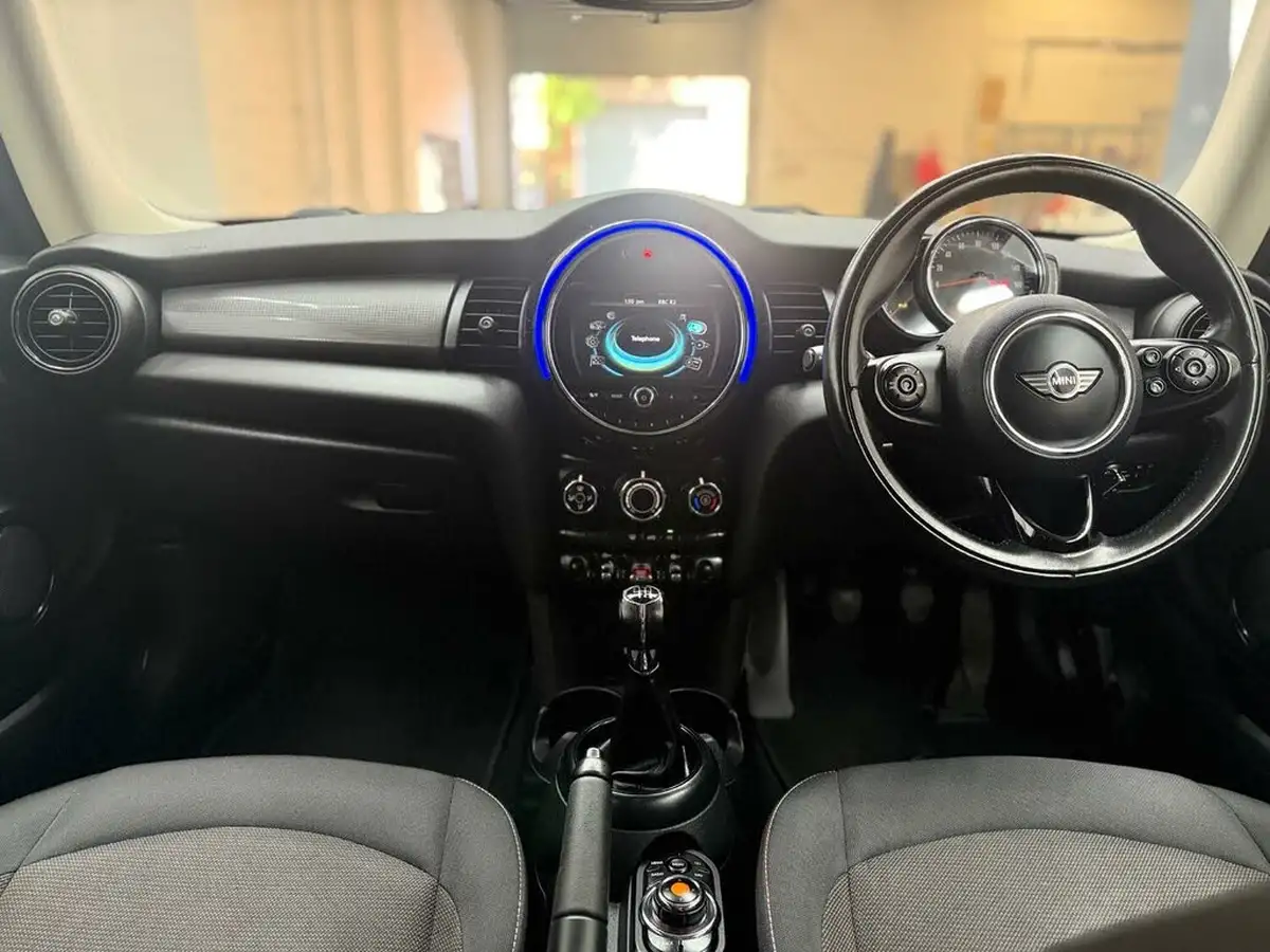 2018-mini-cooper-15-cooper-series-ii-ss-hatchback-3d-big-25