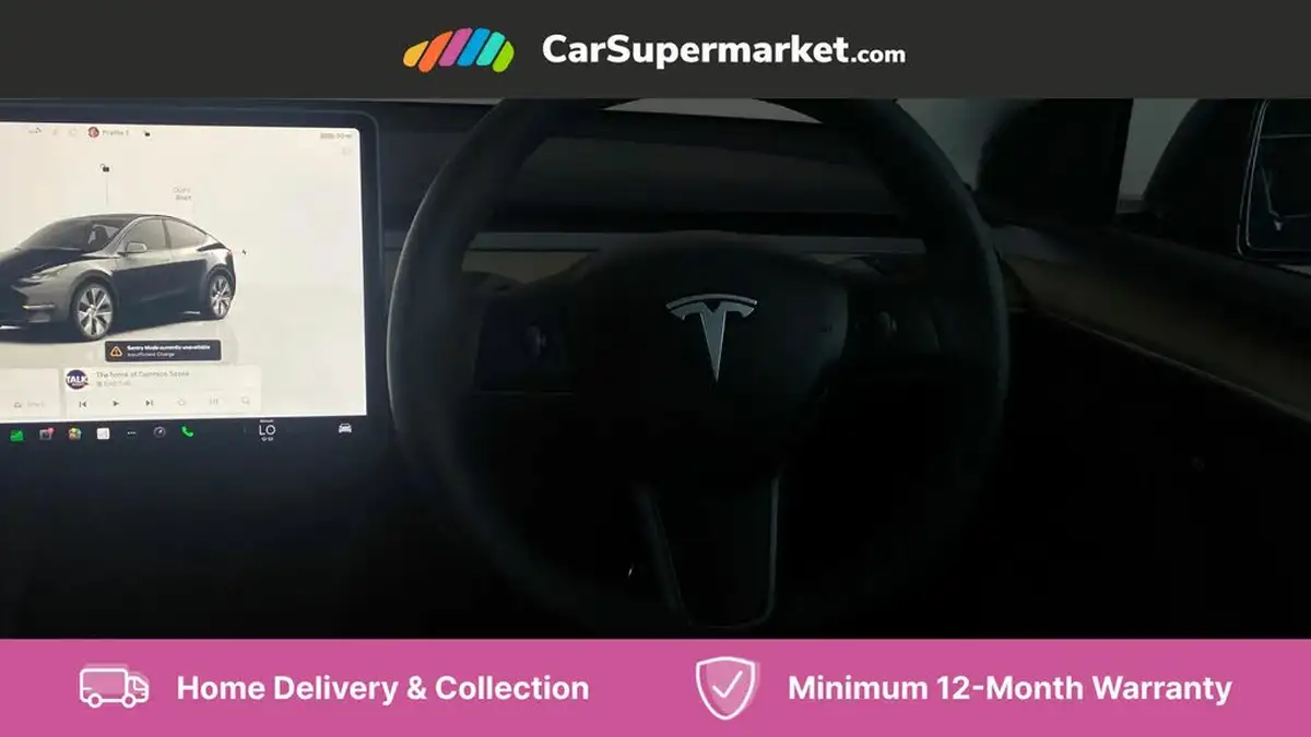 2022-tesla-model-y-e-long-range-big-13