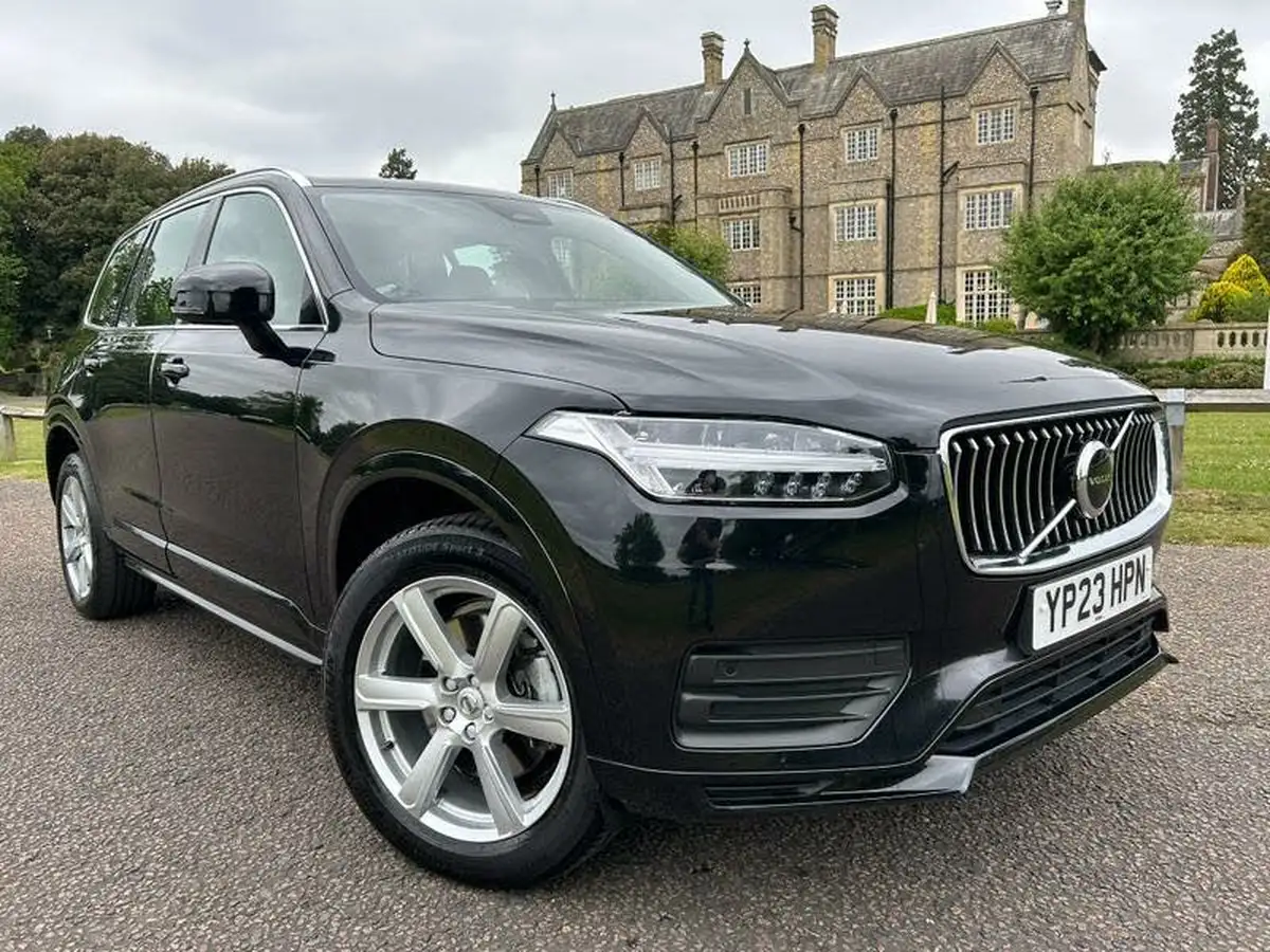 2023-volvo-xc90-20-b5-core-big-1