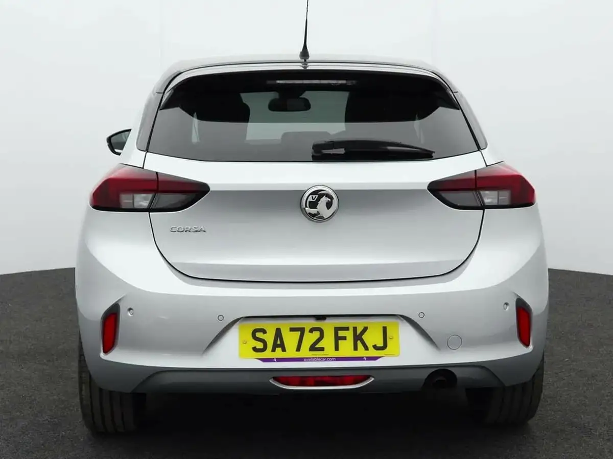 2022-vauxhall-corsa-12-turbo-elite-edition-big-3